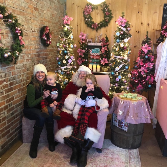 Meet your Posher, Amy - Picture 4 of 8